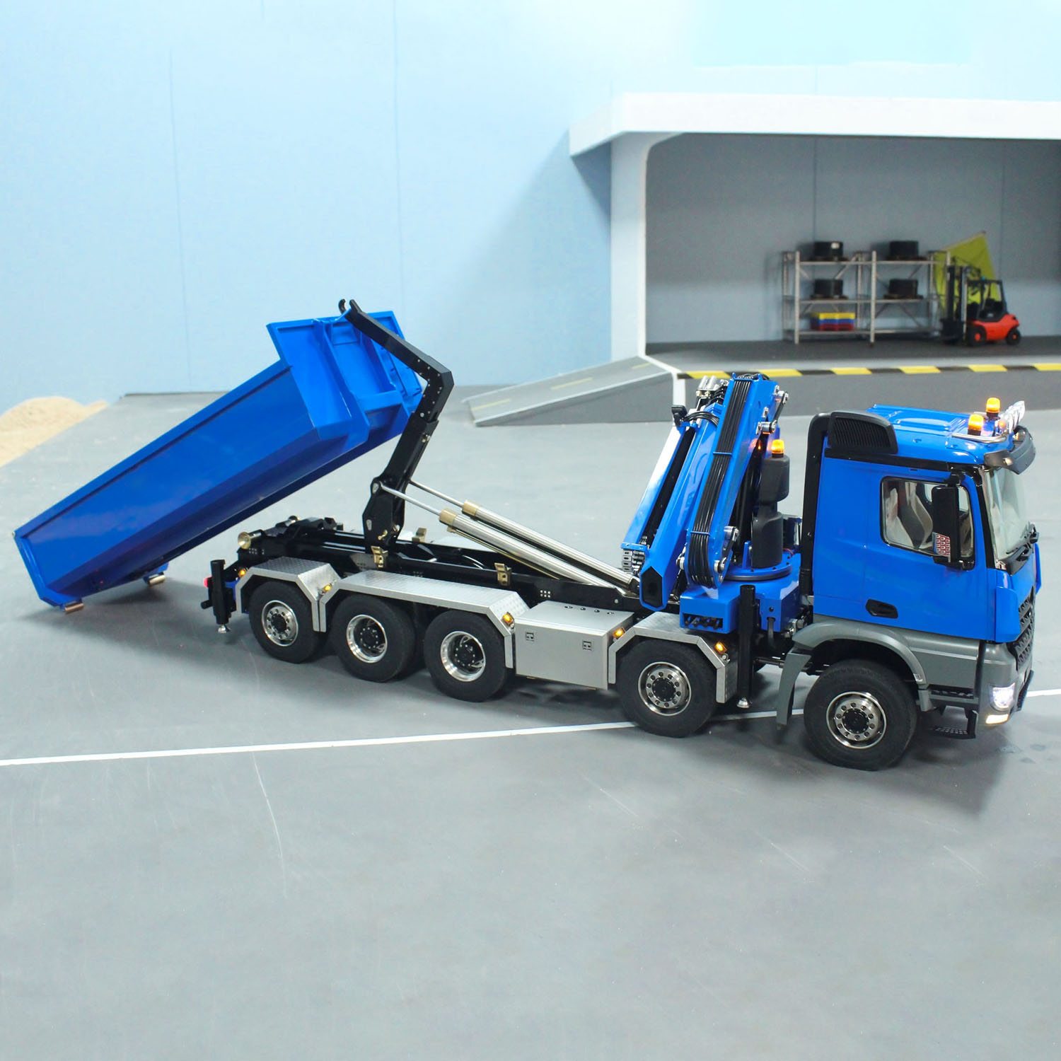 Camion Ribaltabile Idraulico R - Rc Hobby Light recensione e prezzo